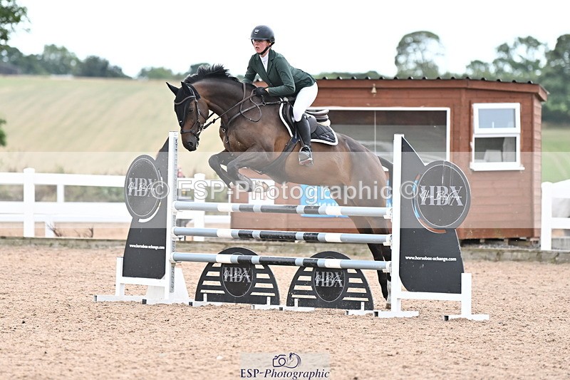 250820B-130059-00673 - Cls 4 Newcomers and 1.10m Open