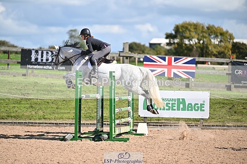 250924-141303-00551 - Cls 6 Foxhunter and 1.20m Open