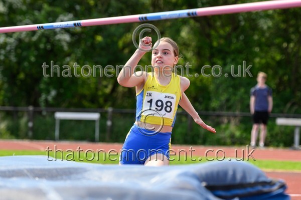 East25Sun-911677 - Field Female