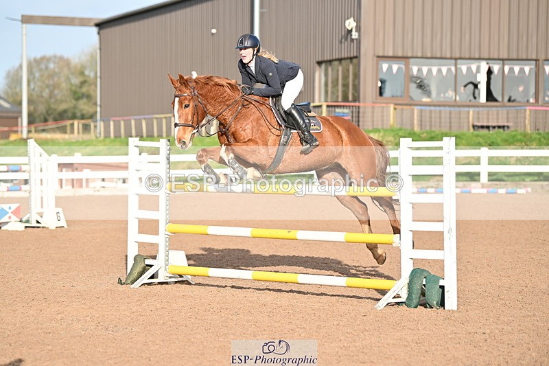 231209A-130301-01814 - Cls 13 Foxhunter & 1.20m Open