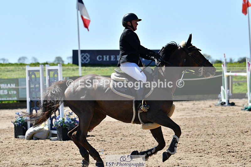 240420A-120629-10867 - Cls 3, 2 Star Small Tour 1.30m