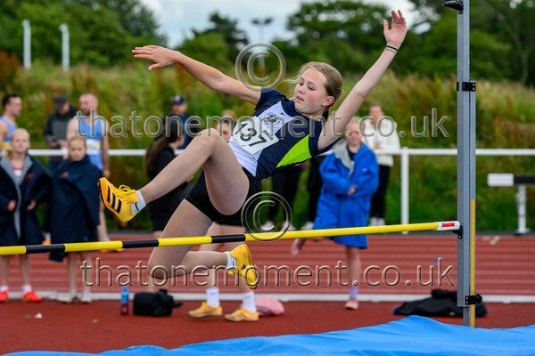 ComMast25-918673 - Field Female Set One