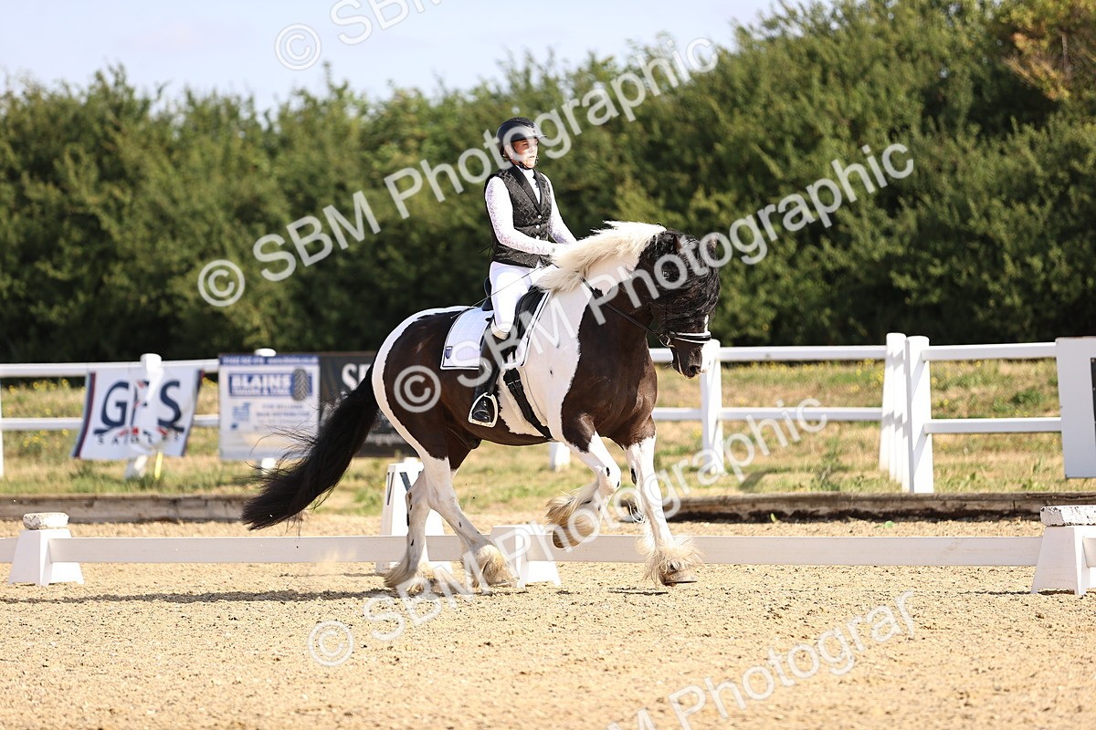 SBM_008624 - Novice 5 - 08.30-9.33