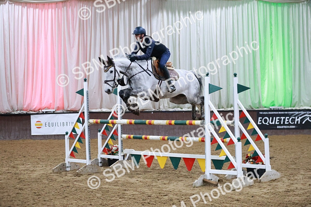 SBM_001380 - Class 5 - Senior Foxhunter 1.20m