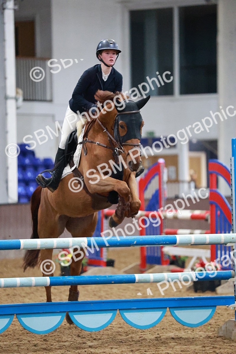 SBM_004405 - Class 17 - Senior Newcomers - 1.10m