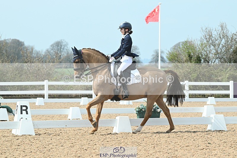 250403-123946-02395 - 061-Violet.Hawkins-DZL.Royal.Sunrise