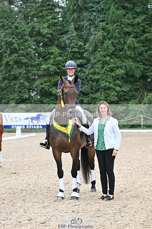 240811-132316-05910 - Medium Silver