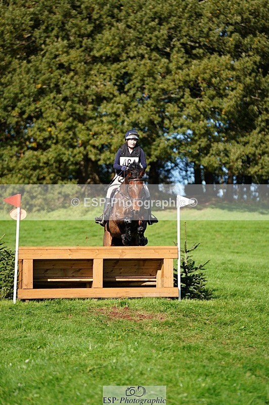 241026-132738-13683 - 464-Lucy.Hemmings-NLS.CLOVER.SHUFFLE