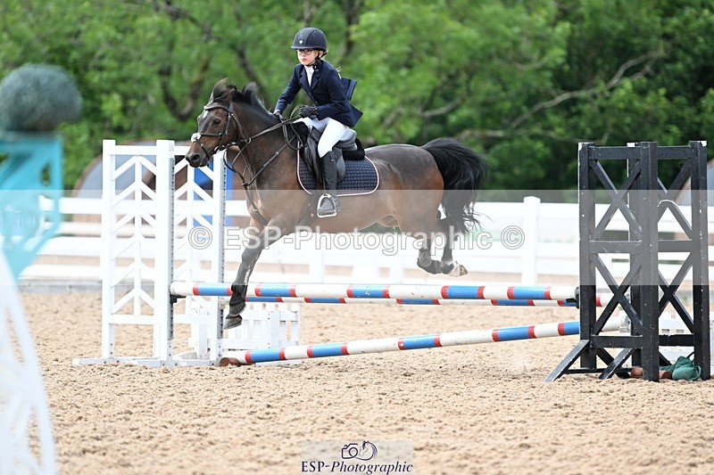 240611A-171545-00490 - 70cm