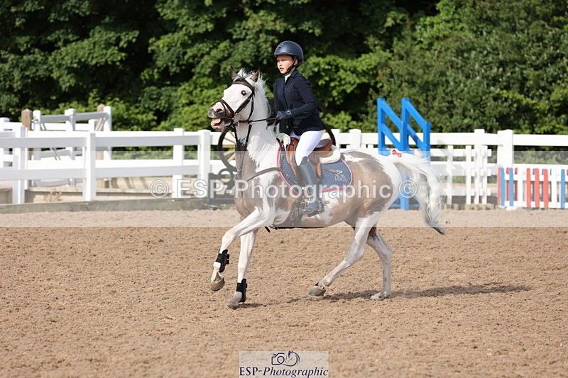 240629A-085850-02791 - Cls 16 British Novice and 80cm Open