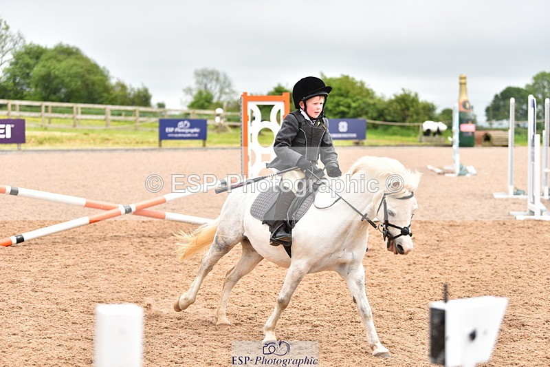 240528A-143720-00024 - 40 & 50cm