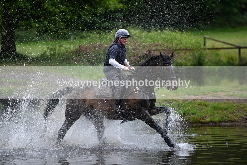 WJ5_5369 - Time 12:04 to 13:05