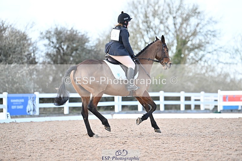 240324A-152940-04497 - Novice 27, 14.30 to 15.25