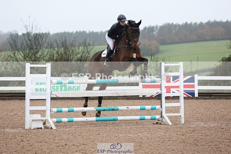 231112A-140137-04789 - Cls 20 Newcomers & 1.10m Open