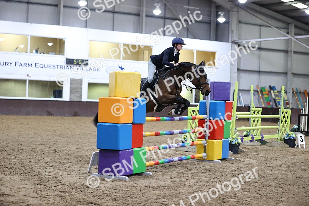 SBM_002094 - Class 4 - Senior Newcomers - 1.10m Open