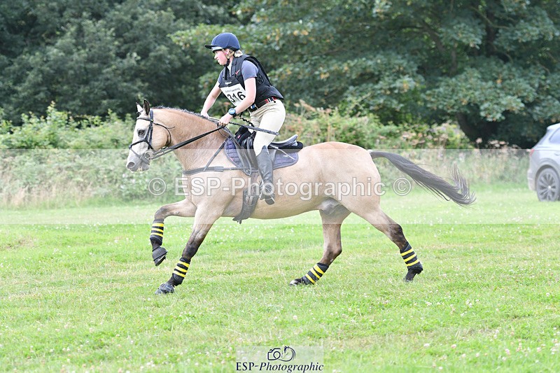 240804-113313-11807 - 316-Chloe_Dunn-TOWERHILL_SHAMIE