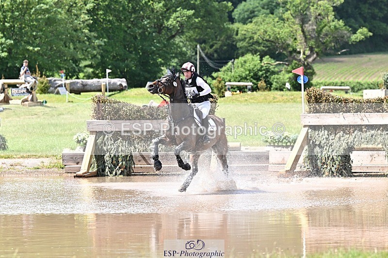 260531A-142818-24269 - G-764-Rupert.Batting