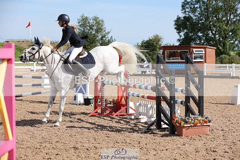 240629A-170818-08268 - Cls 13 Stepping Stones 128cm + 138cm