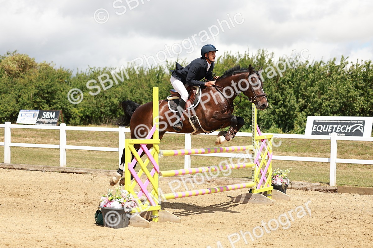 SBM_007208 - Class 2 - Senior Discovery - 1.00m Open