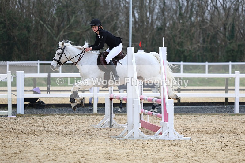 3E7A8437 - Class 13: Pony British Novice/80cm open