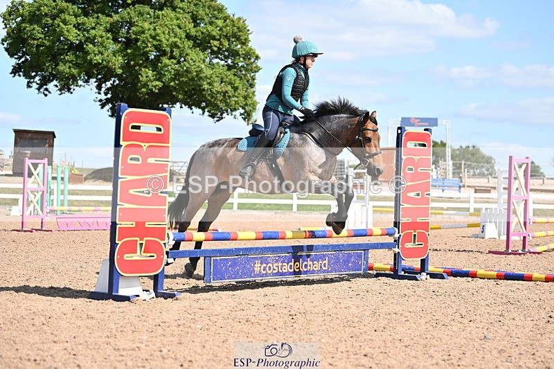 250821B-153119-00564 - Group B - Danielle