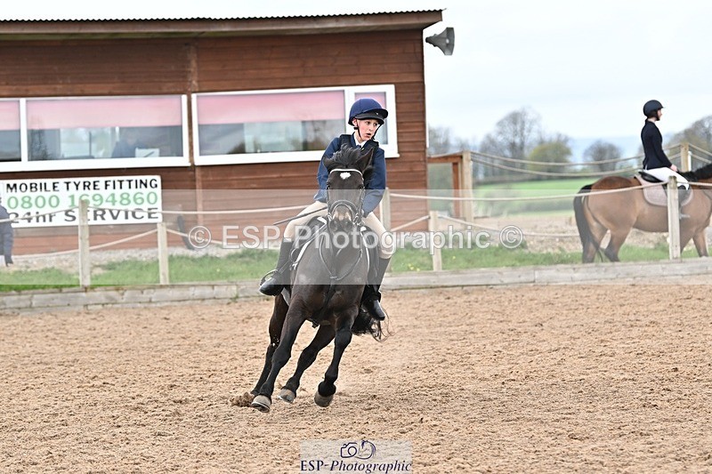 250414-112531-00515 - 90cm Round 1