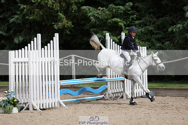 240823X-135952-18125 - 70cm R1 13.45 to 15.30