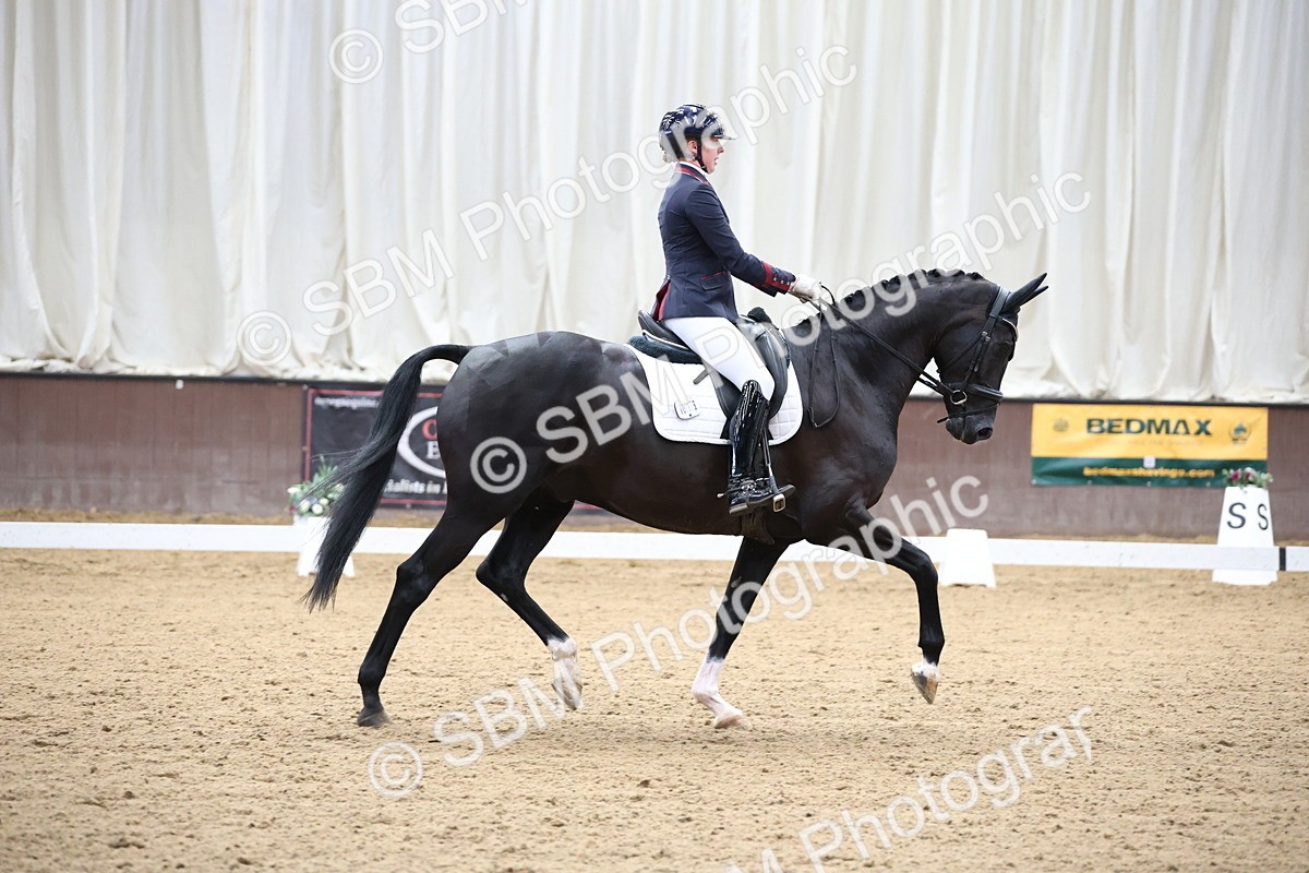SBM_002207 - Class 5 - Novice 6 Gold - 9.00-10.10