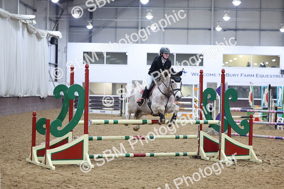 SBM_003332 - Class 11 - Blue Chip Pony Newcomers - 1.00m Open