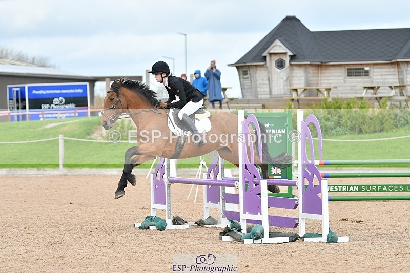 251026-115317-02665 - Cls 23+24 80cm Club and Schools