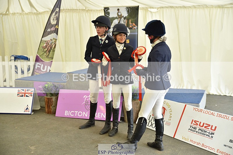 240824X-000004-30574 - D80 and 80cm SJ Presentations