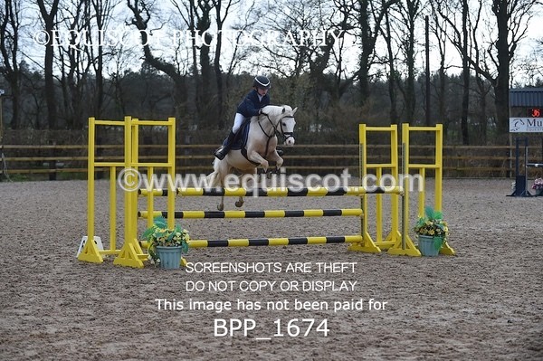 BPP_1674 - CLASS 10 Winter/ Summer 128cm/ Winter/ Summer 138cm