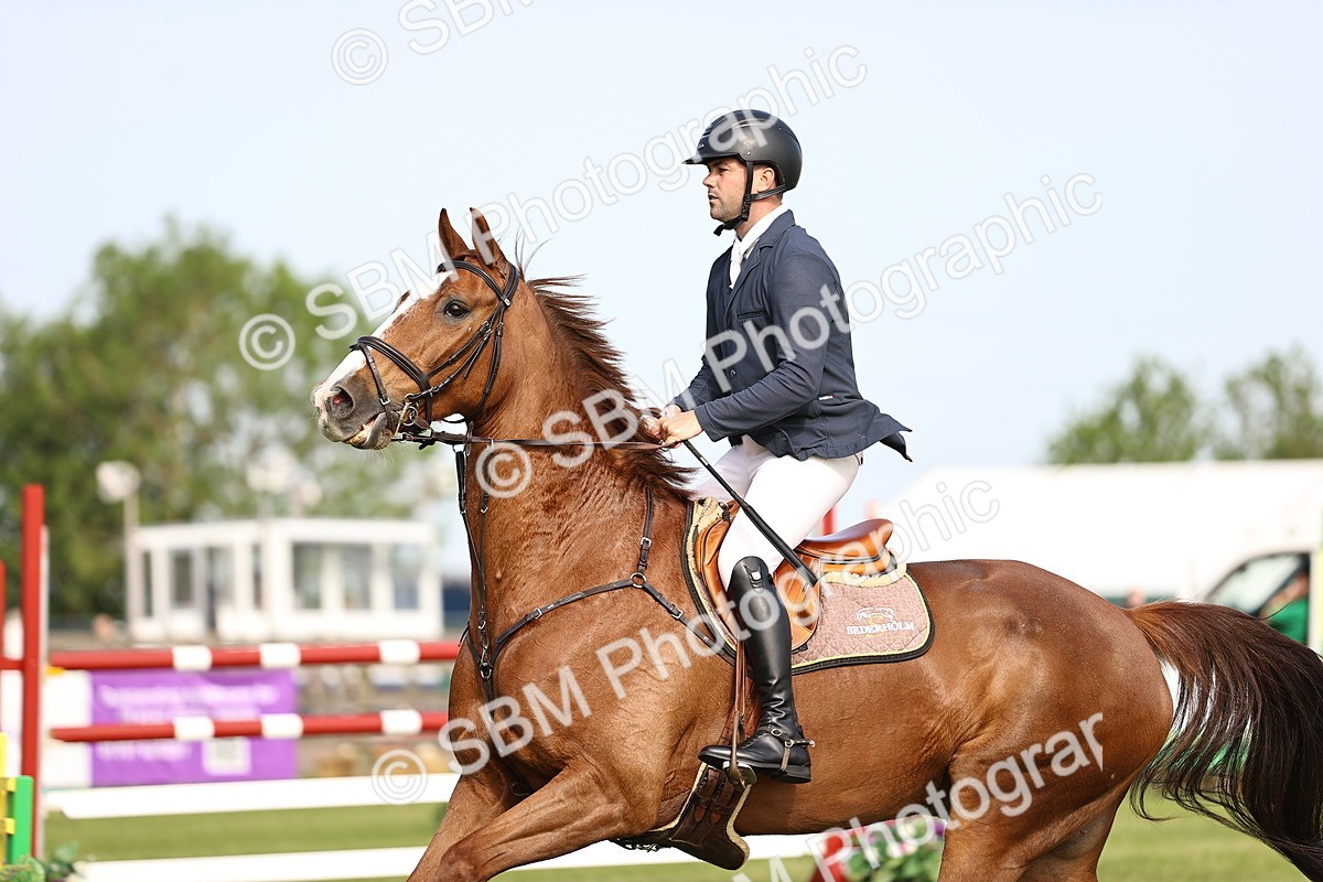 SBM_01170 - Class 200 - Martin Grant Homes Welcome Stakes 1.25m Open