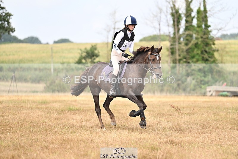 250824A-120939-36044 - 2007-Emelia.Hankey