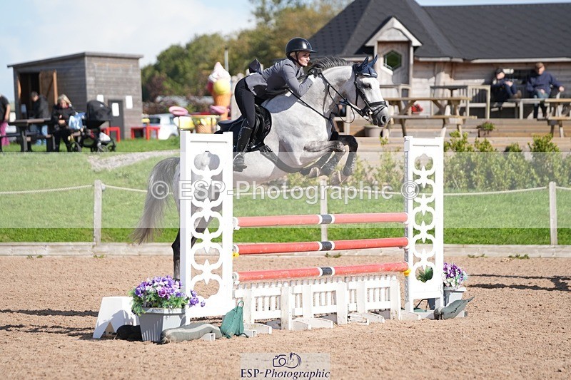 250913-104105-06218 - Cls 14 Snr Newcomers