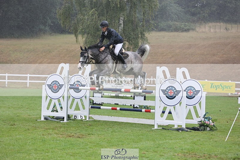 250830A-132856-06684 - Cls 16 Snr Newcomers and 1.10m Open