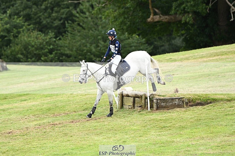 240825X-164259-37333 - 80cm XC 16.30 to 17.30