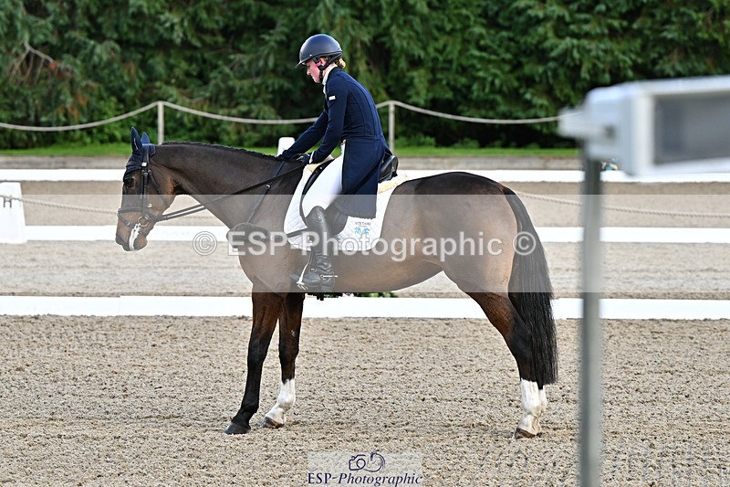 241023-152000-00518 - 109-Amber.Williams-THE.EMERALD.LILY