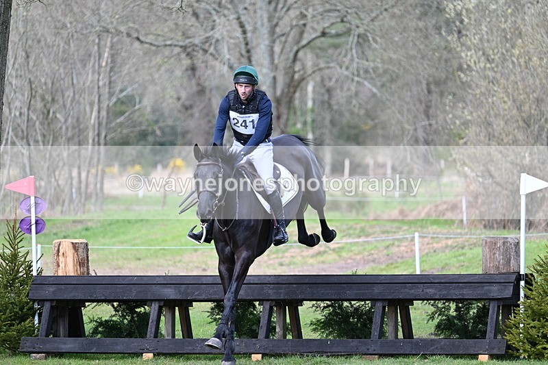 WJ7_2281 - Time 14:03 to 14:36