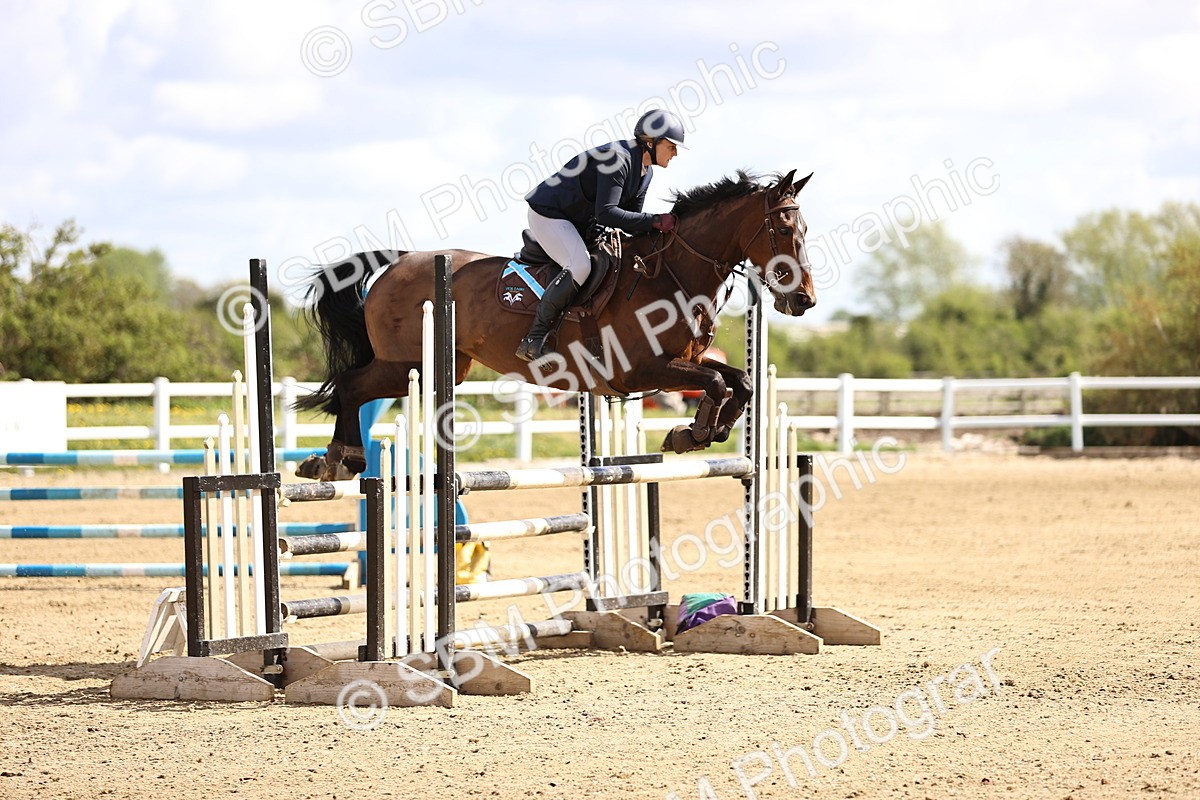 SBM_003403 - Class 16 - Senior Discovery - 1.00m