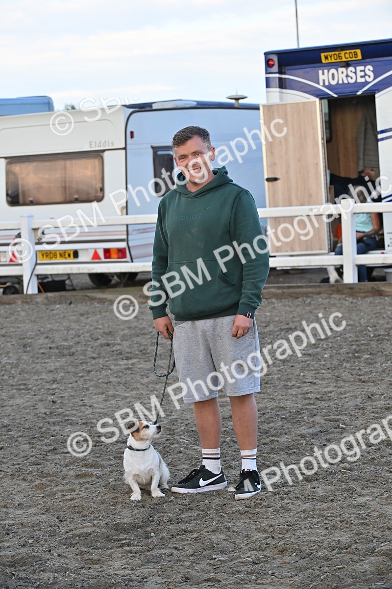 SBM_09570 - Lorry Dogs