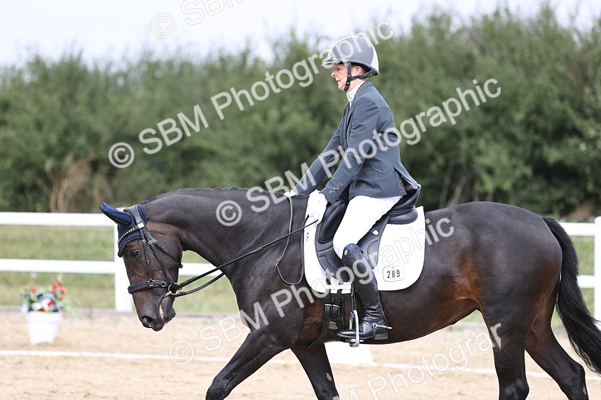 SBM_016908 - Class 14 Novice 23 - 11.53-12.56