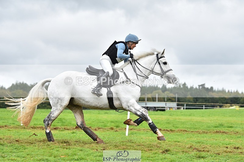 231021-125550-18330 - 434-SPINK.BUSTER-Sue.Parkes-SC+XC