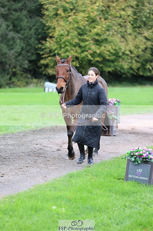 251026A-110850-25256 - G-504-Eliza.Langman-Rouse