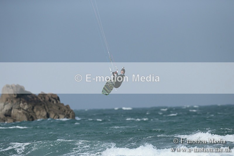 KS 020413-226 - Kite Surfing