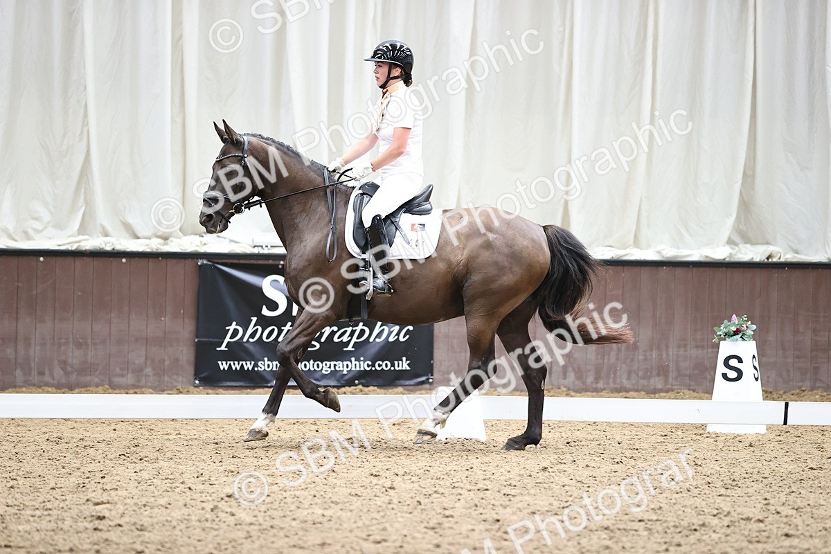 SBM_001898 - Novice 4 - 11.15-13.22