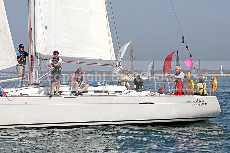 190629 SUNSAIL 4008N D43A1280 - ROUND THE ISLAND RACE 2019