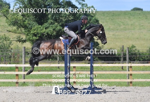 BPP_5927 - CLASS 6 Senior Newcomers/ 1.10m Open