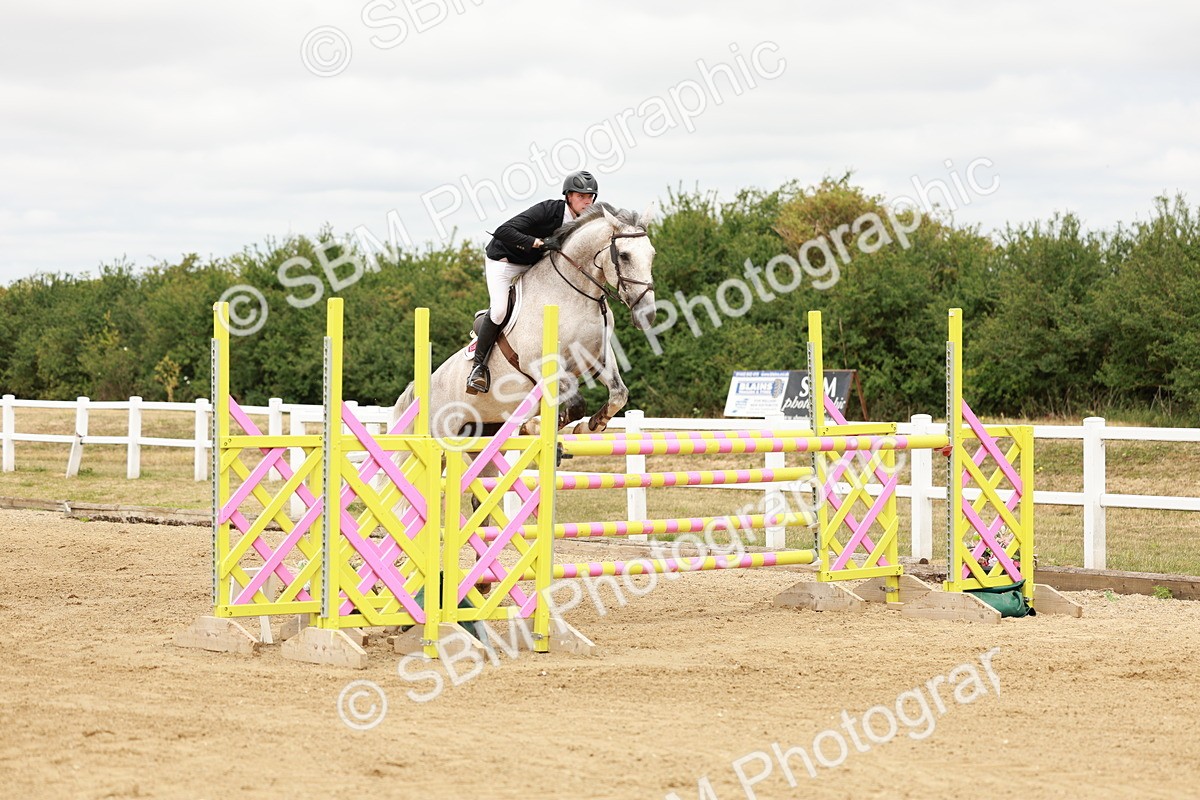 SBM_017428 - Class 21 - Senior Newcomers Championship 2d Rd