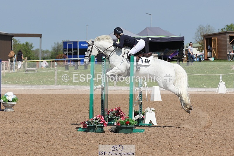 250503-121404-00979 - Cls 9 Pony Foxhunter and 1.10m Open